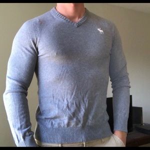 Gray A&F sweater